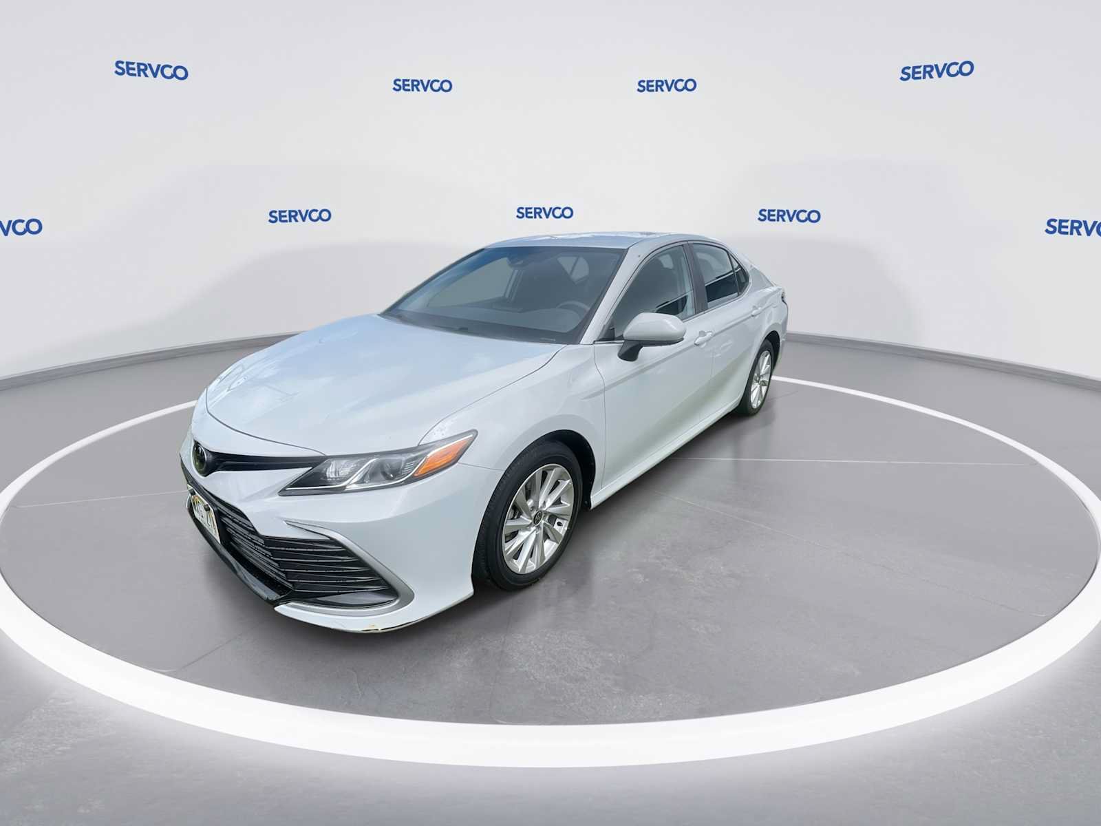 Used 2024 Toyota Camry LE FWD image 4