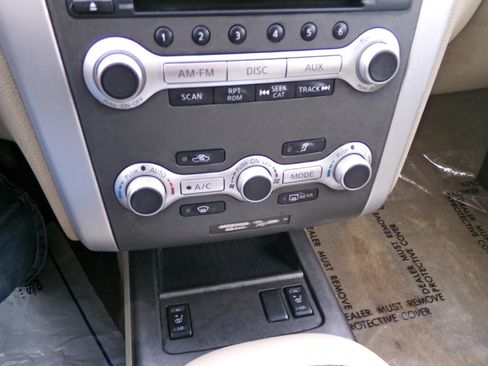 Used 2013 Nissan Murano SL FWD image 11