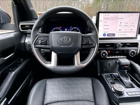 Used 2024 Toyota Tacoma TRD Off-Road w/ TRD Off Road Premium Package image 5