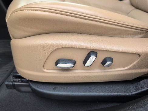 Used 2020 Cadillac XT6 Sport w/ Platinum Package image 15