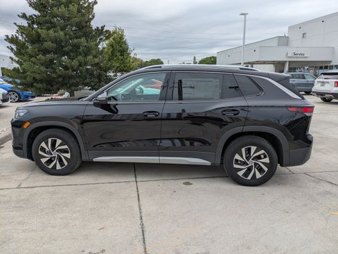 New 2026 Volkswagen Tiguan S FWD image 7