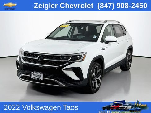 Used 2022 Volkswagen Taos SEL w/ Panoramic Sunroof Package AWD/4WD image 1