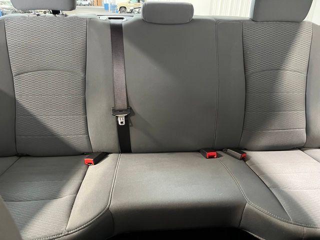 Used 2017 RAM 1500 Express RWD image 12