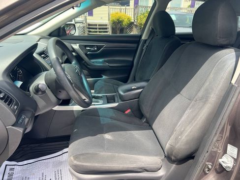 Used 2015 Nissan Altima 2.5 S w/ Power Driver Seat Package FWD image 10