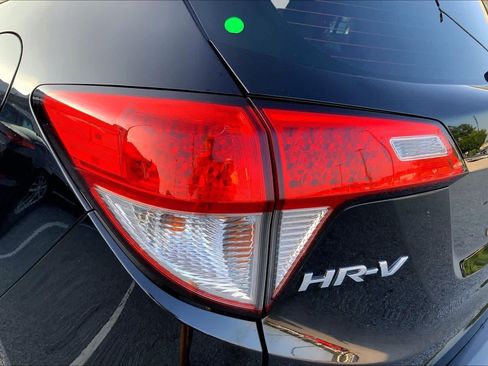 Used 2019 Honda HR-V Sport image 26