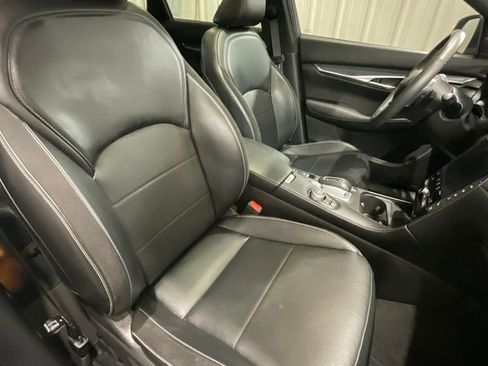 Used 2023 INFINITI QX50 Sport FWD image 12