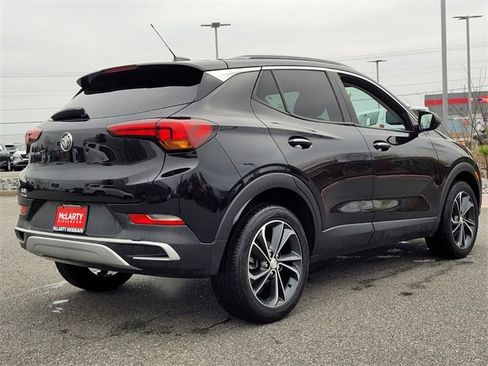 Used 2021 Buick Encore GX Select image 4