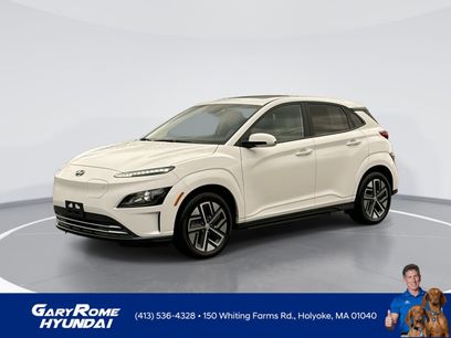 Used 2022 Hyundai Kona SEL w/ Convenience Package