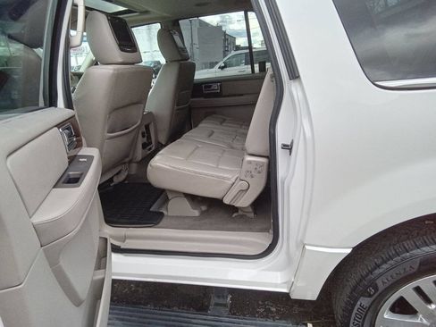 Used 2013 Lincoln Navigator L 2WD w/ HD Trailer Tow Pkg image 15