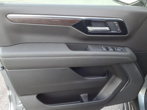 New 2026 Chevrolet Tahoe LS w/ LS Custom Edition AWD/4WD image 14