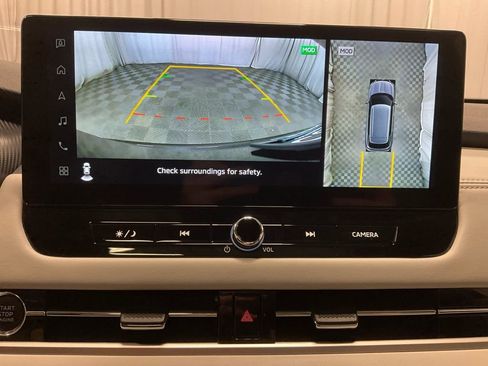 Used 2025 Mitsubishi Outlander AWD image 20