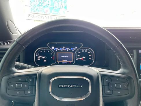 Used 2021 GMC Yukon Denali w/ Denali Premium Package AWD/4WD image 21