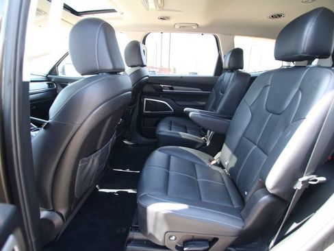 Used 2022 Kia Telluride EX w/ EX Premium Package AWD/4WD image 7