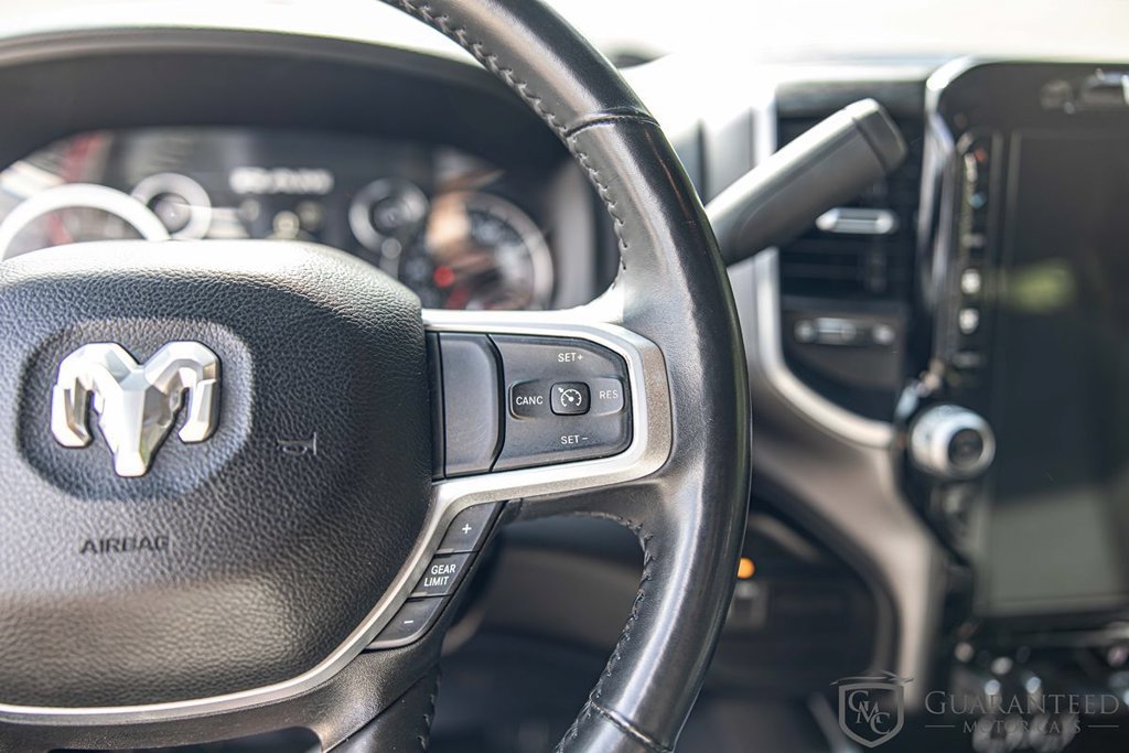 Used 2024 RAM 3500 Big Horn w/ Night Edition AWD/4WD image 18
