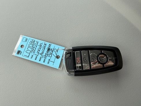 New 2026 Lincoln Aviator 2WD image 30