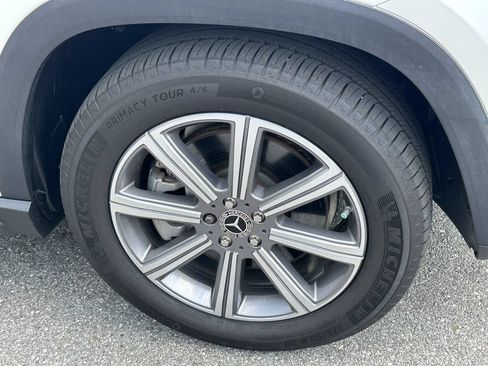 Used 2023 Mercedes-Benz GLS 450 4MATIC image 14