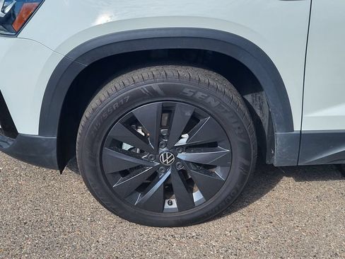 Used 2022 Volkswagen Taos S w/ IQ Drive S Package FWD image 8