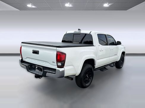Used 2021 Toyota Tacoma SR5 RWD image 9