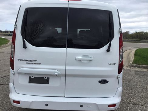 Used 2018 Ford Transit Connect XLT image 8