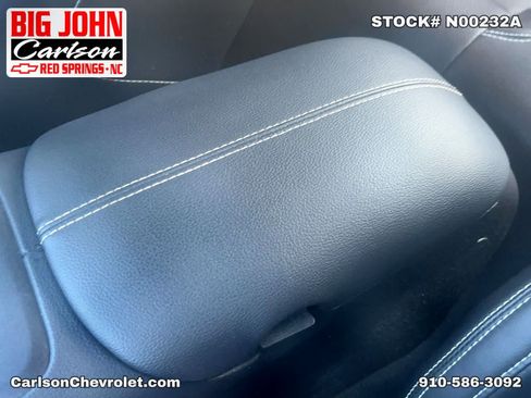 Used 2022 Ford Mustang Shelby GT500 w/ Technology Package RWD image 26