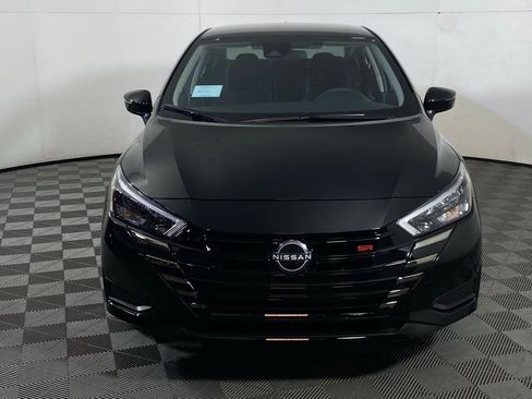 New 2025 Nissan Versa SR w/ Trunk Package image 2