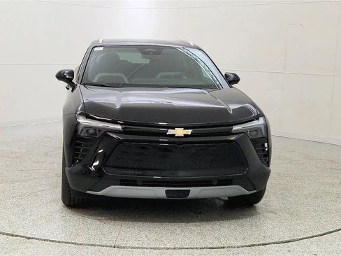 New 2026 Chevrolet Blazer EV LT image 2