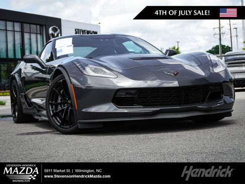 Used 2017 Chevrolet Corvette Grand Sport RWD image 1
