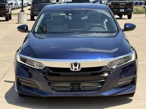 Used 2018 Honda Accord LX image 8