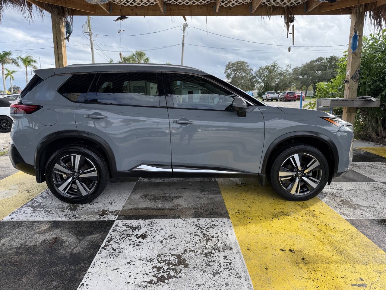 Used 2021 Nissan Rogue SL FWD image 4