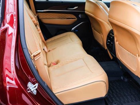 Used 2023 Jeep Grand Cherokee Summit w/ Advanced Protech Group IV image 27