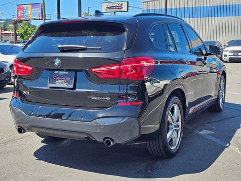 Used 2018 BMW X1 xDrive28i AWD/4WD image 5