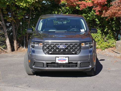 New 2025 Ford Maverick XLT w/ XLT Luxury Package image 30