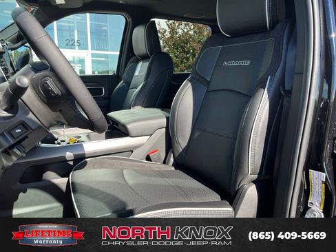 New 2026 RAM 2500 Laramie AWD/4WD image 4