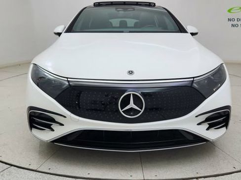 Used 2023 Mercedes-Benz EQS 450+ 4MATIC Sedan image 2