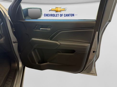 New 2026 Chevrolet Colorado LT RWD image 14