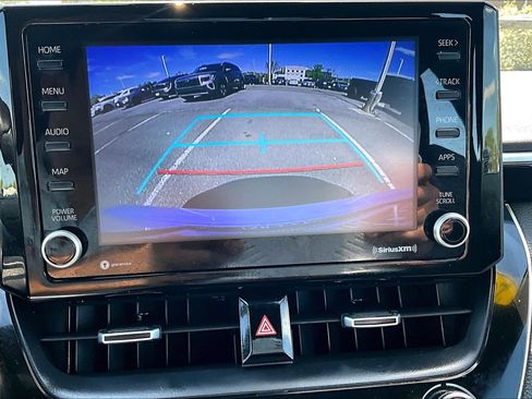 Used 2022 Toyota Corolla SE image 20