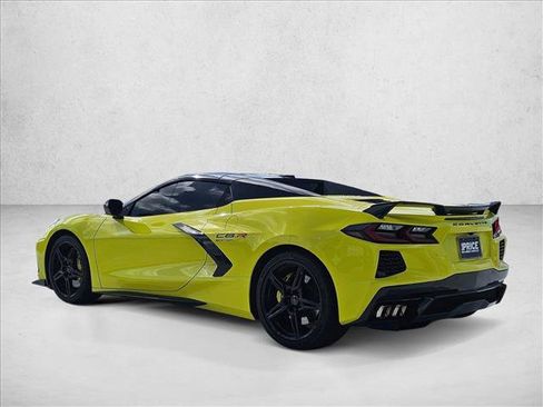 Used 2021 Chevrolet Corvette Stingray Premium Conv w/ Z51 Performance Package RWD image 7