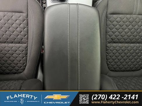 Used 2022 Chevrolet Blazer LT FWD image 32