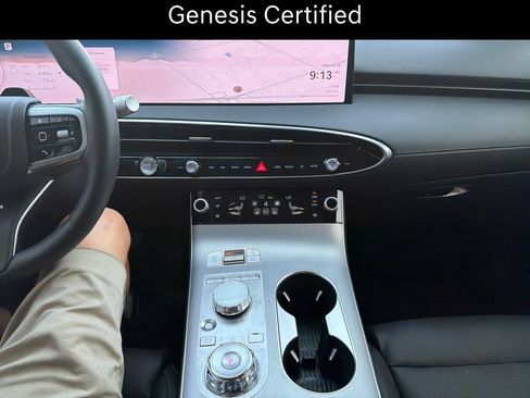 Certified 2026 Genesis GV70 2.5T Select AWD/4WD image 22