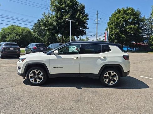 Used 2018 Jeep Compass Limited w/ Navigation Group AWD/4WD image 6
