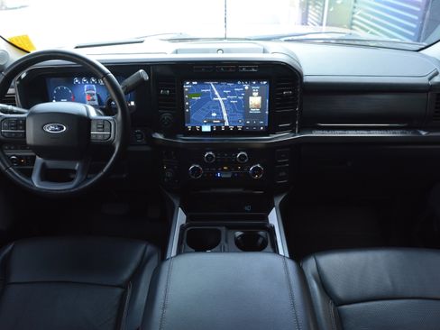 Used 2023 Ford F250 Lariat w/ Lariat Ultimate Package AWD/4WD image 12