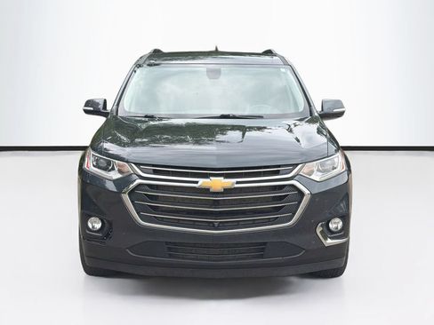 Used 2020 Chevrolet Traverse LT w/ LT Premium Package AWD/4WD image 2
