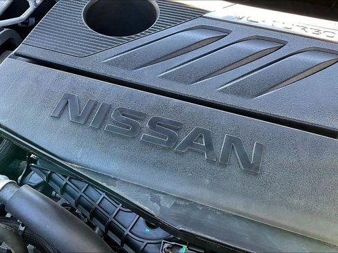 Used 2023 Nissan Rogue SV AWD/4WD image 30