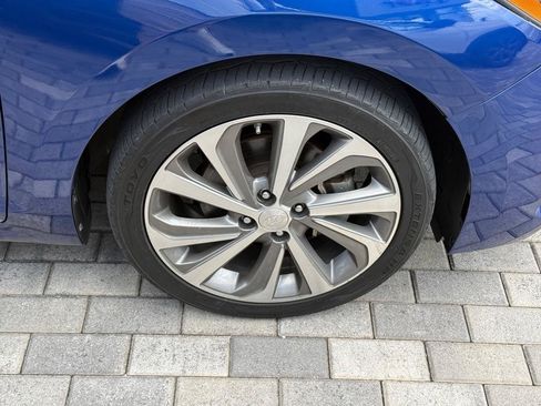 Used 2021 Hyundai Accent Limited FWD image 35