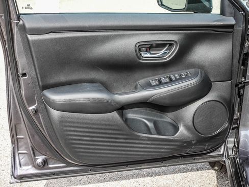 Used 2026 Honda HR-V LX image 22