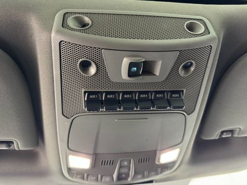 Used 2019 Ford F250 Lariat w/ Lariat Ultimate Package image 27