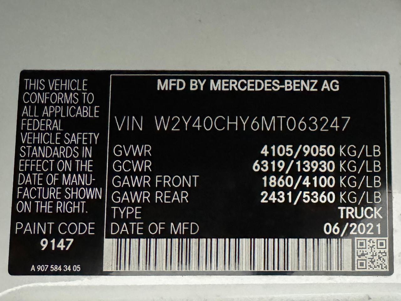 Used 2021 Freightliner Sprinter 2500 RWD image 8