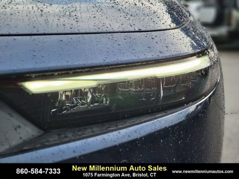 Used 2023 Honda Accord EX-L image 10