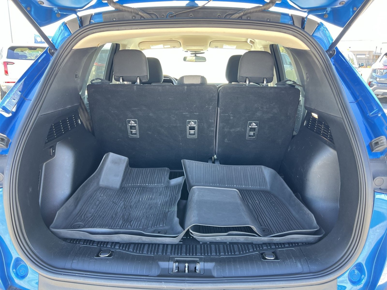 Used 2020 Ford Escape SE FWD image 24