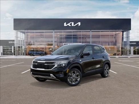 New 2026 Kia Seltos LX image 1